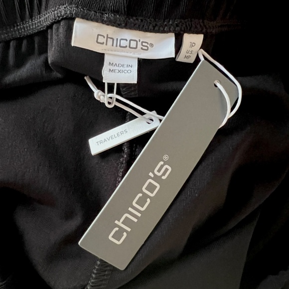 NWT Chico's PETITE Classic Traveler No-Tummy Pant In Black Size 1P (Med) - Picture 5 of 7